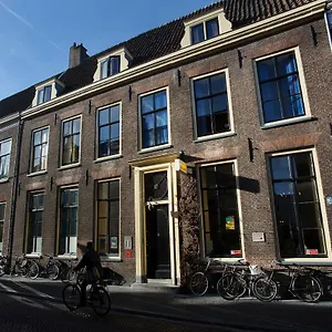Hostel Strowis Utrecht